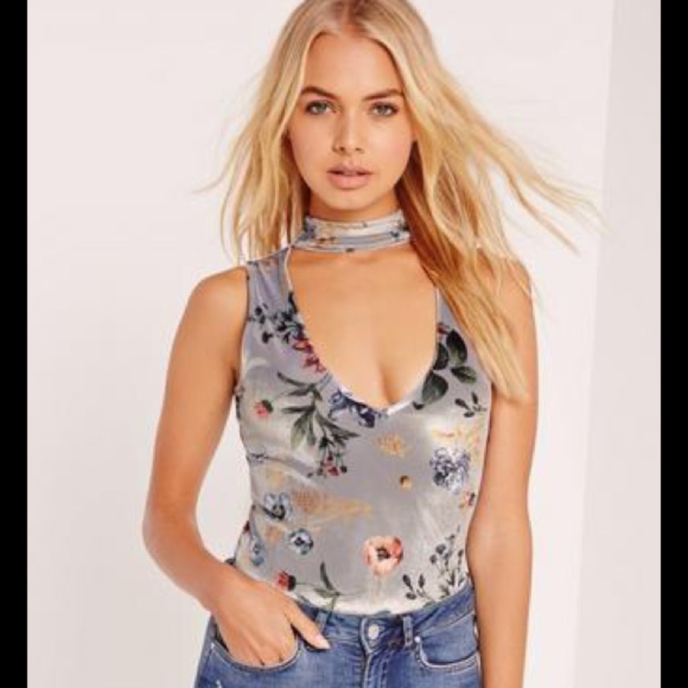 Grey Floral Velvet Choker Neck Bodysuit 🌸 Size XS